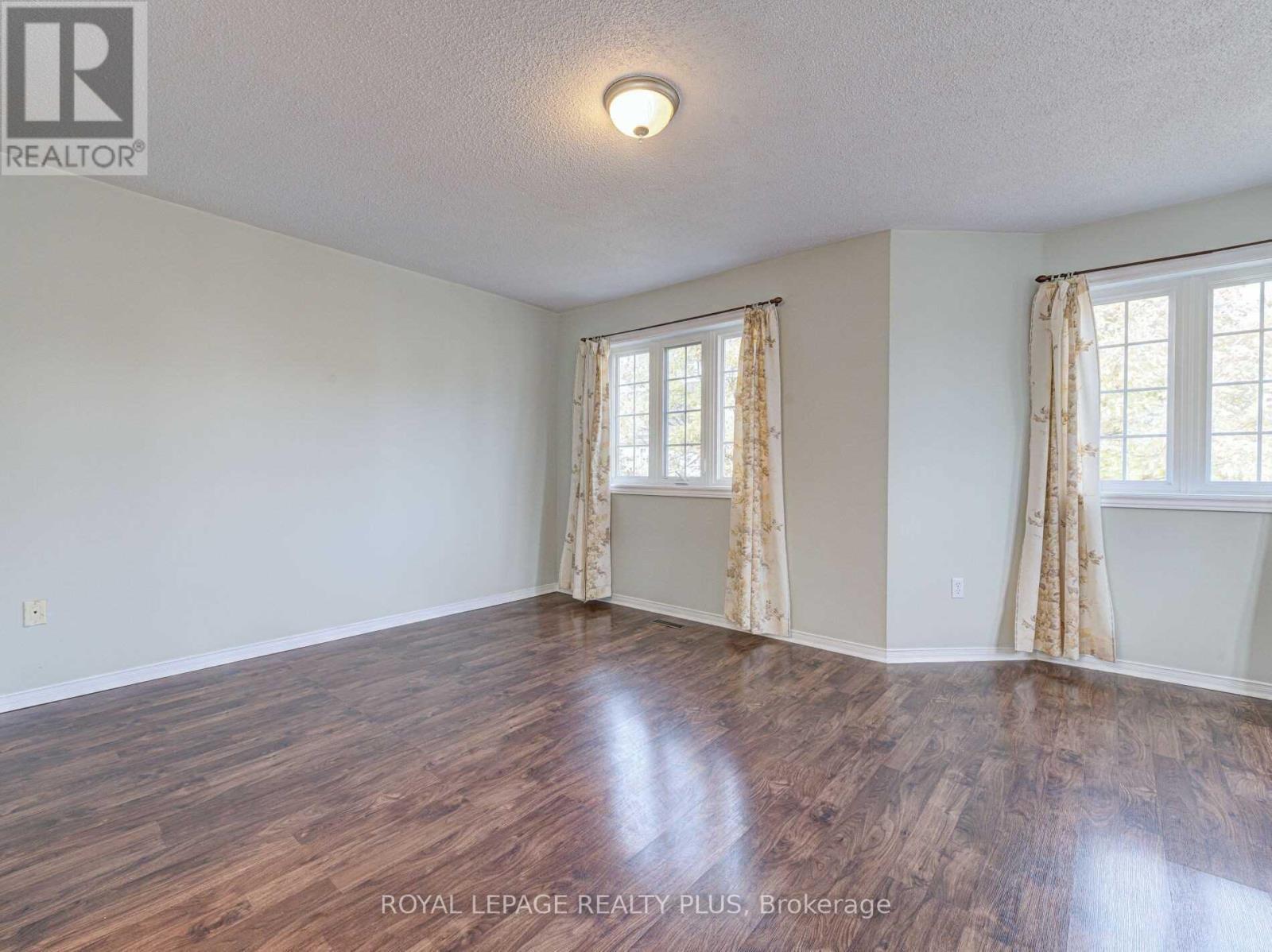 












69 - 6830 MEADOWVALE TOWN CENT CIRCLE

,
Mississauga,




Ontario
L5N6A2

