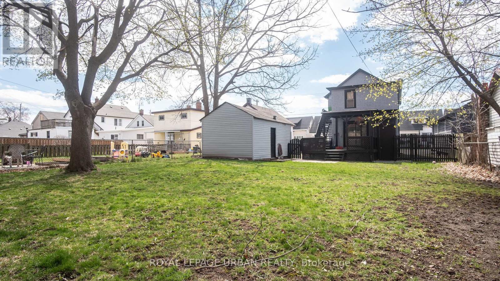 












BASEMENT - 36 WELLAND STREET

,
Welland,




Ontario
L3B4E4

