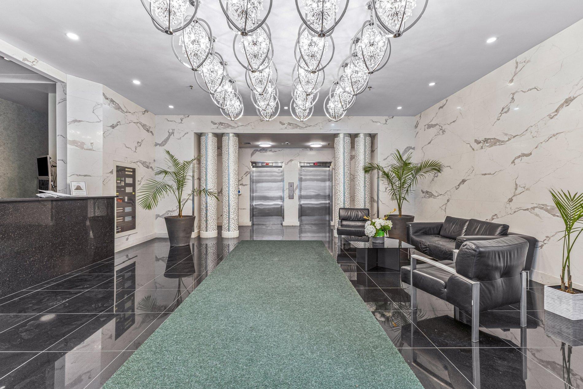 









1625


Av. Lincoln

, 1402,
Montréal (Ville-Marie),




QC
H3H2T5


