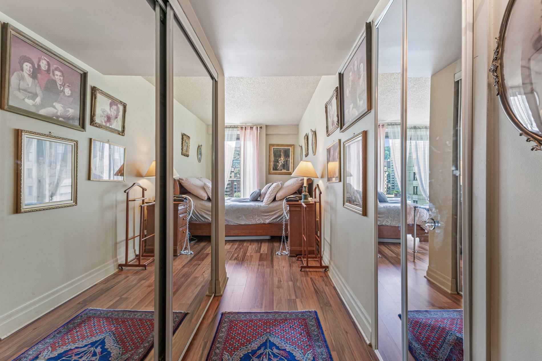 









1625


Av. Lincoln

, 1402,
Montréal (Ville-Marie),




QC
H3H2T5

