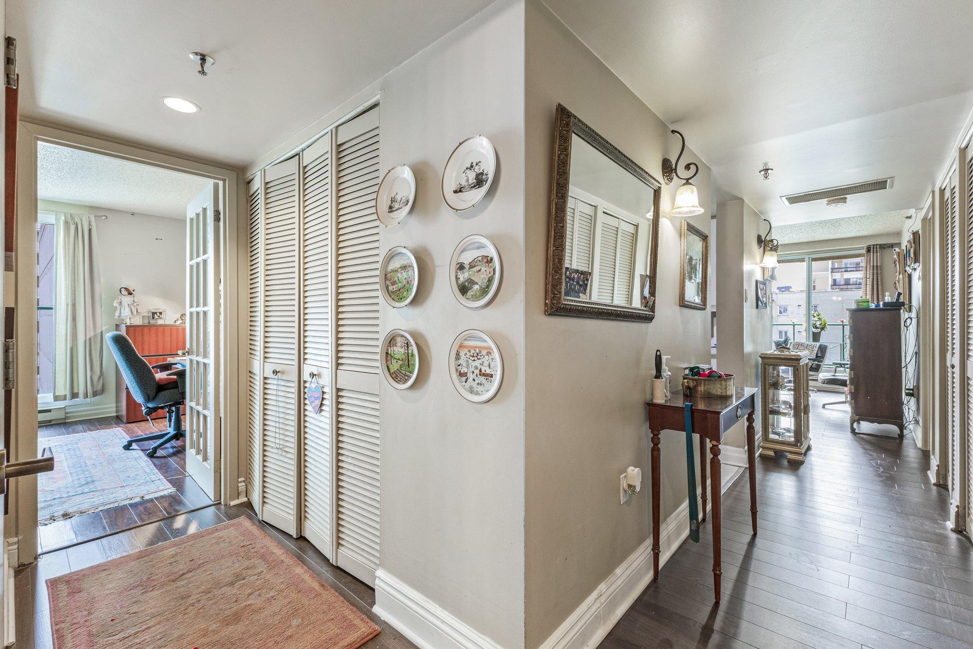 









1625


Av. Lincoln

, 1402,
Montréal (Ville-Marie),




QC
H3H2T5

