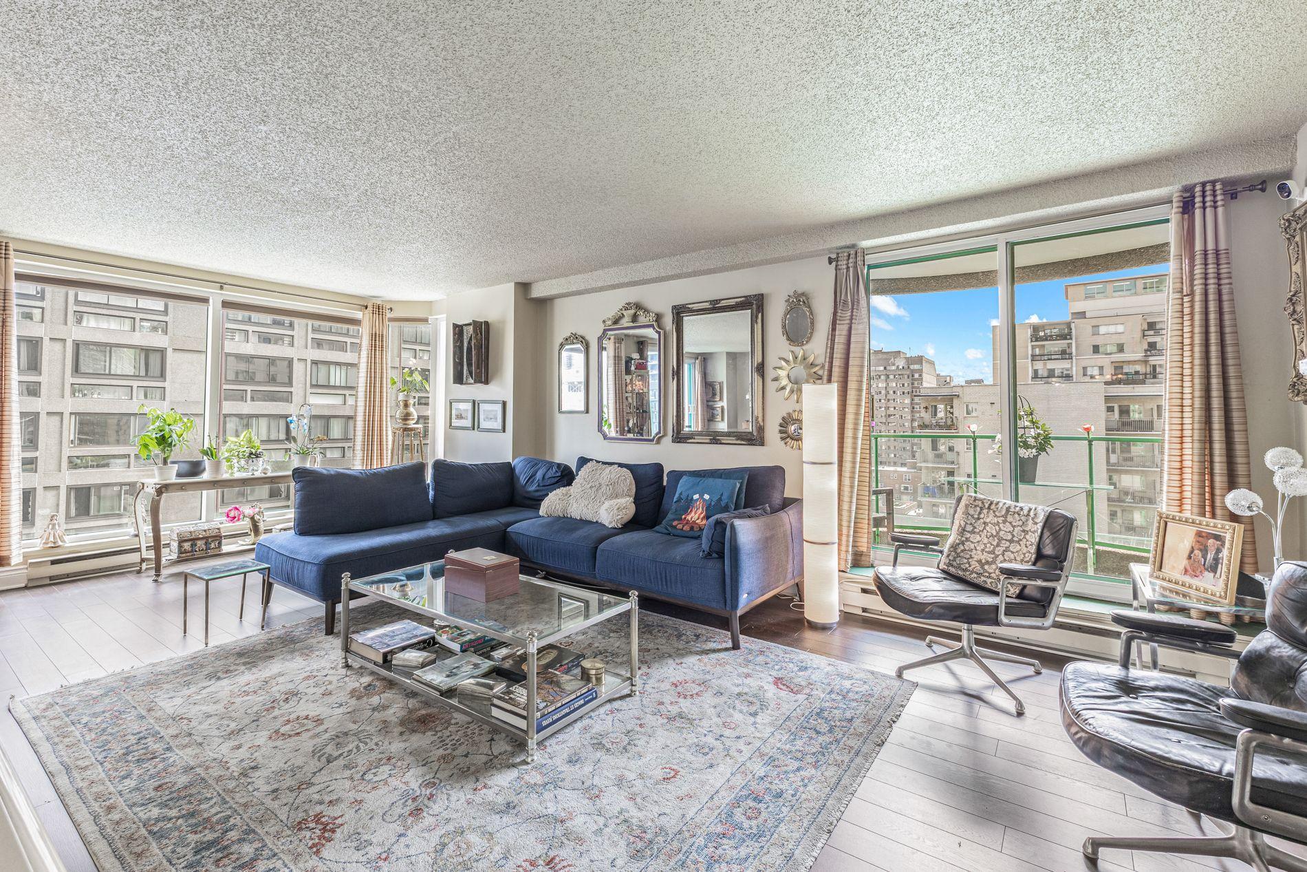 









1625


Av. Lincoln

, 1402,
Montréal (Ville-Marie),




QC
H3H2T5

