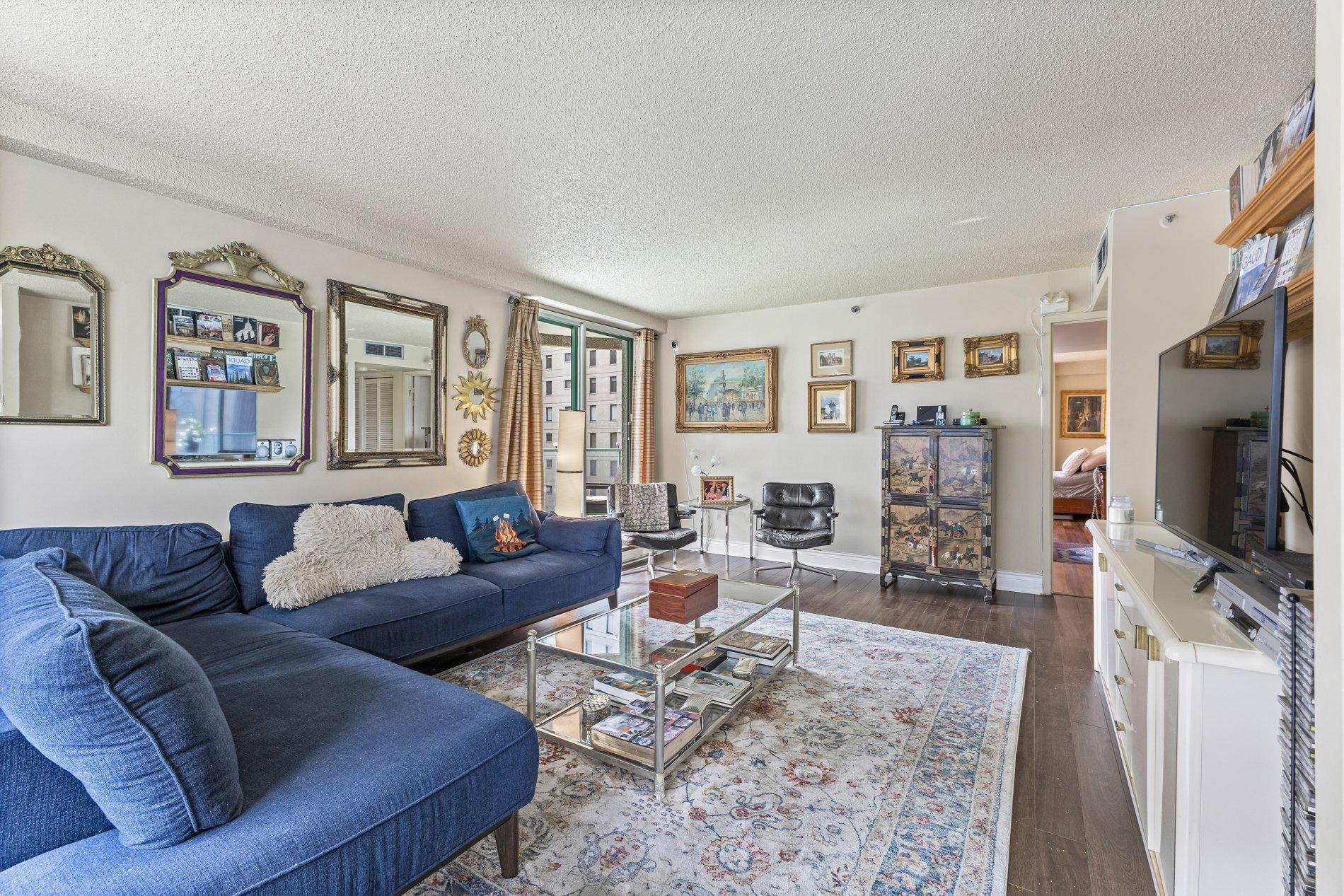 









1625


Av. Lincoln

, 1402,
Montréal (Ville-Marie),




QC
H3H2T5

