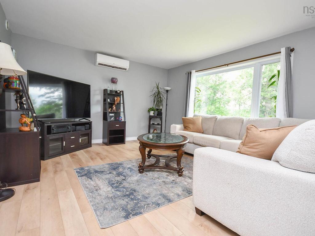 












1178 Highway 1

,
Lakelands,




NS
B0N 1Z0

