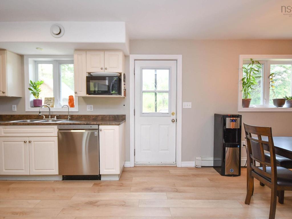 












1178 Highway 1

,
Lakelands,




NS
B0N 1Z0

