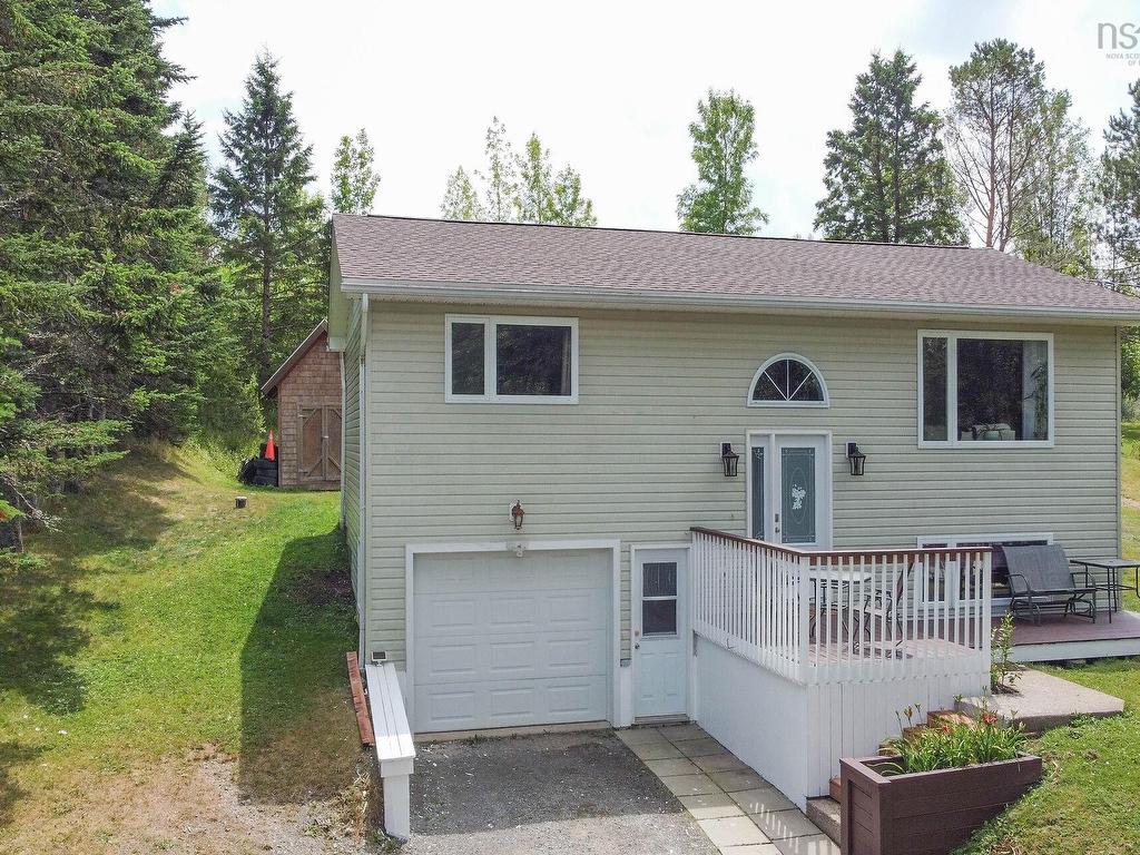 












1178 Highway 1

,
Lakelands,




NS
B0N 1Z0

