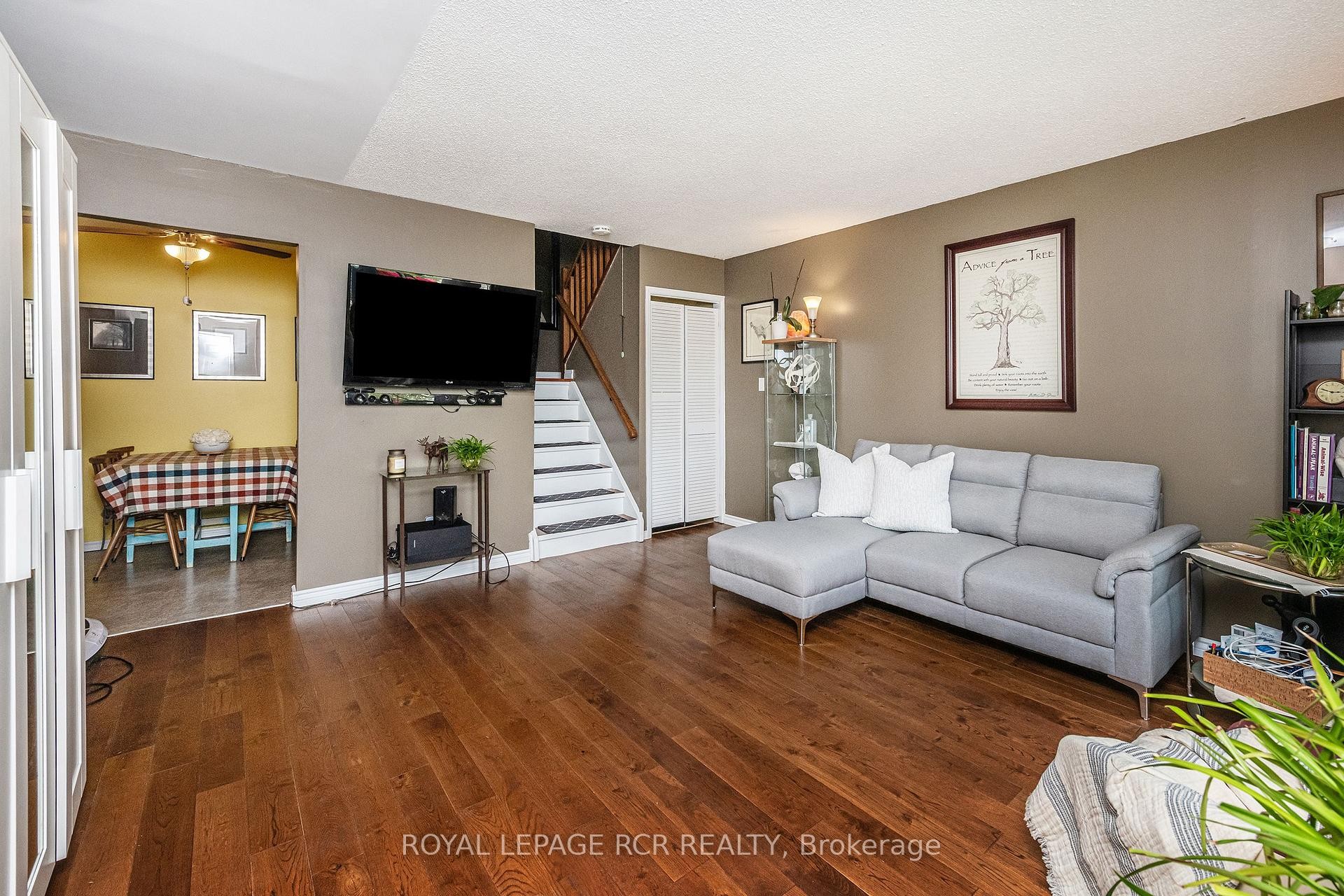 









90


Lawrence

Avenue, 106,
Orangeville,




ON
L9W 4J6

