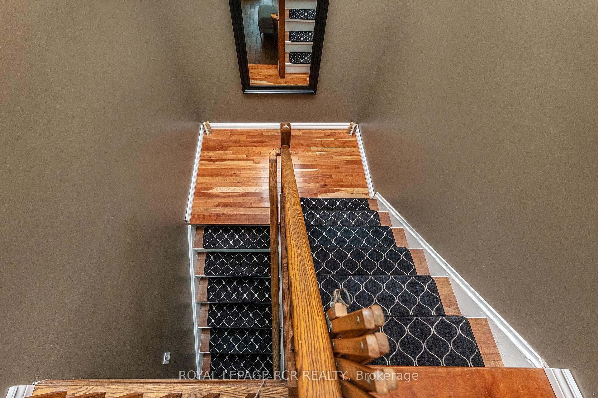 









90


Lawrence

Avenue, 106,
Orangeville,




ON
L9W 4J6

