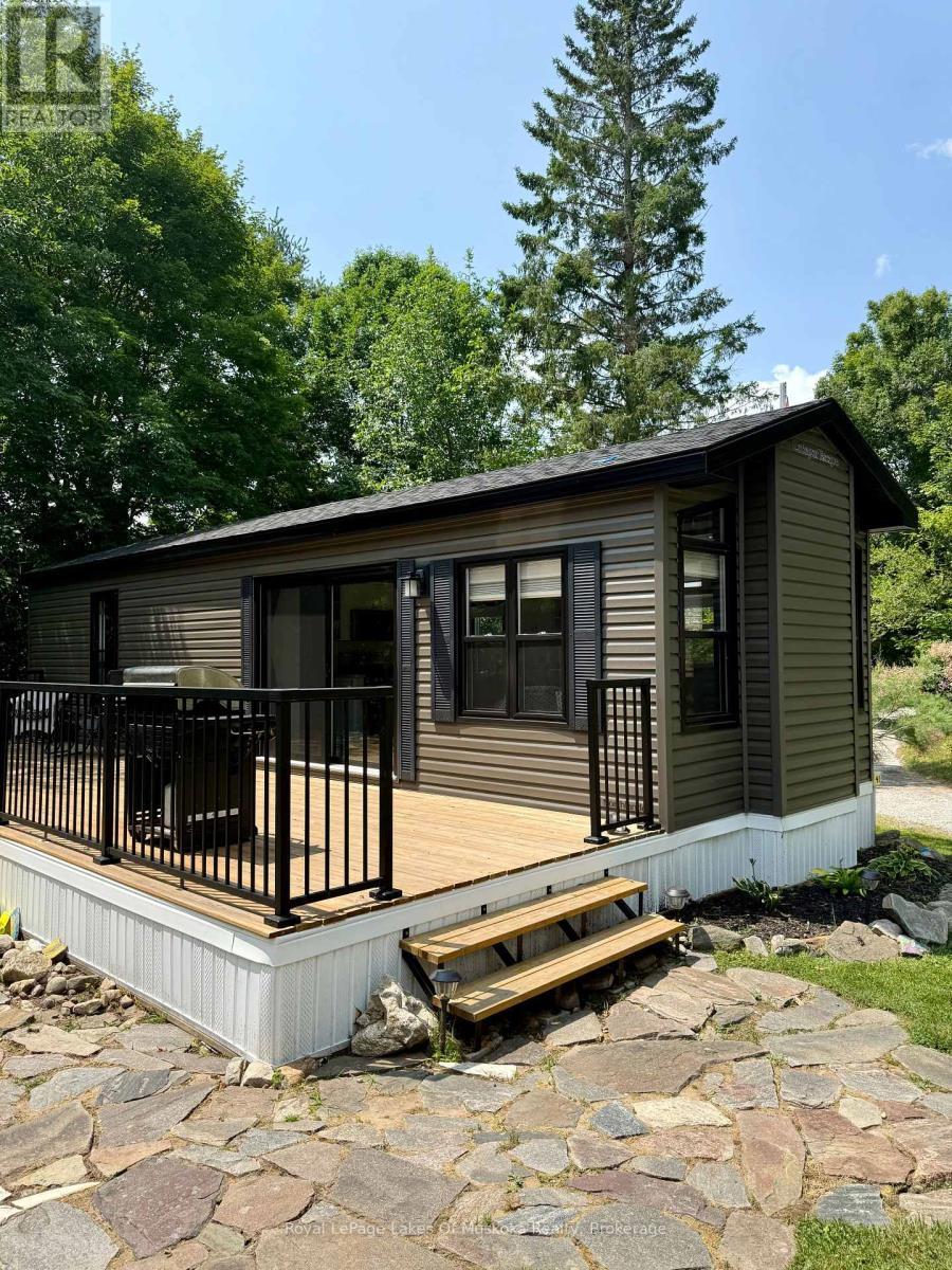 












LOT 41 - 1005 STEPHENS BAY ROAD

,
Bracebridge (Monck (Bracebridge)),




Ontario
P1L1X2


