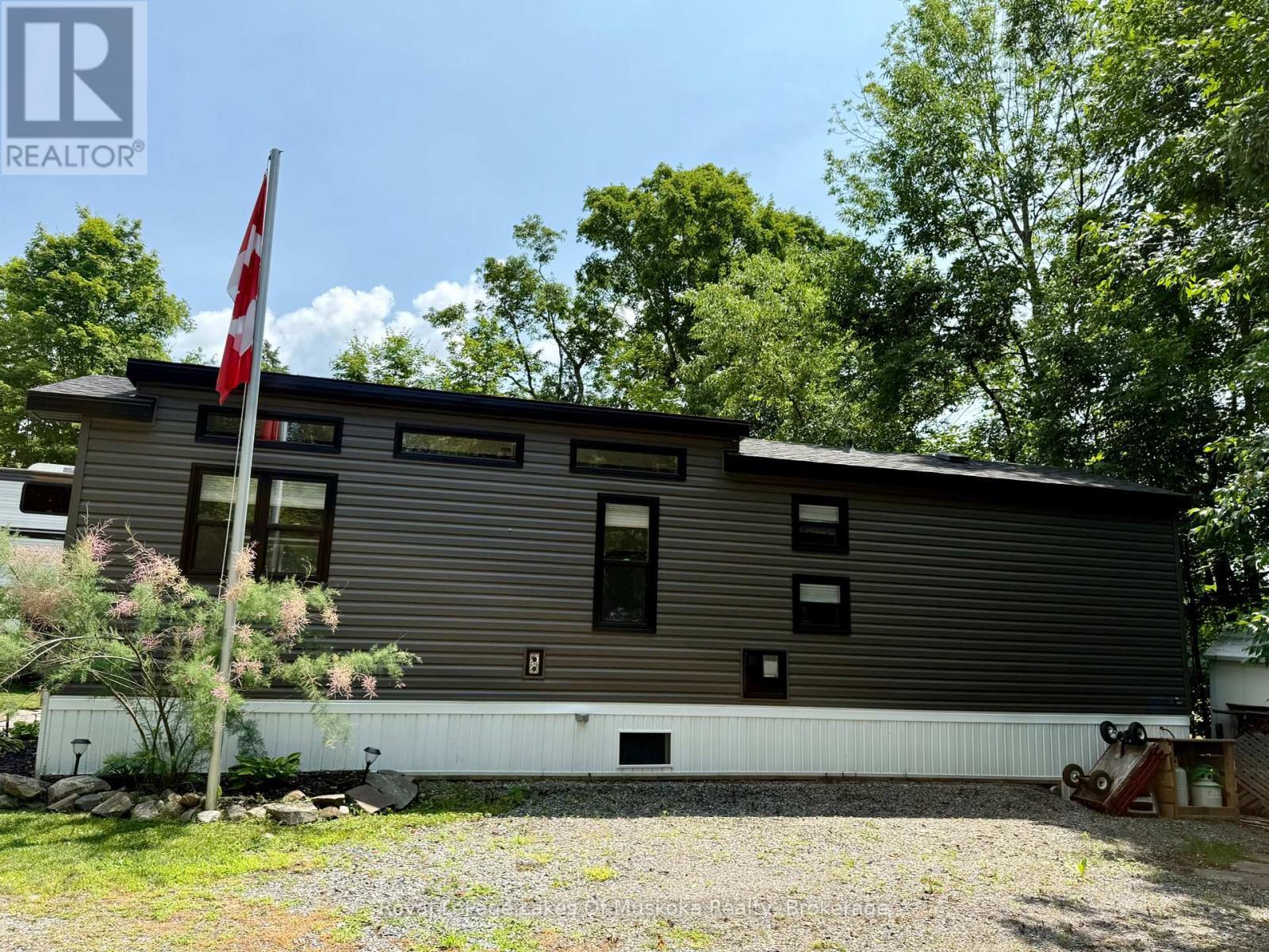 












LOT 41 - 1005 STEPHENS BAY ROAD

,
Bracebridge (Monck (Bracebridge)),




Ontario
P1L1X2

