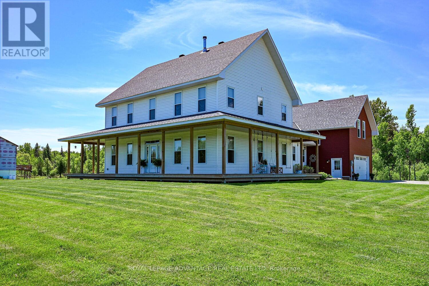 












455 CHURCHILL ROAD

,
Drummond/North Elmsley,




Ontario
K7A4S4

