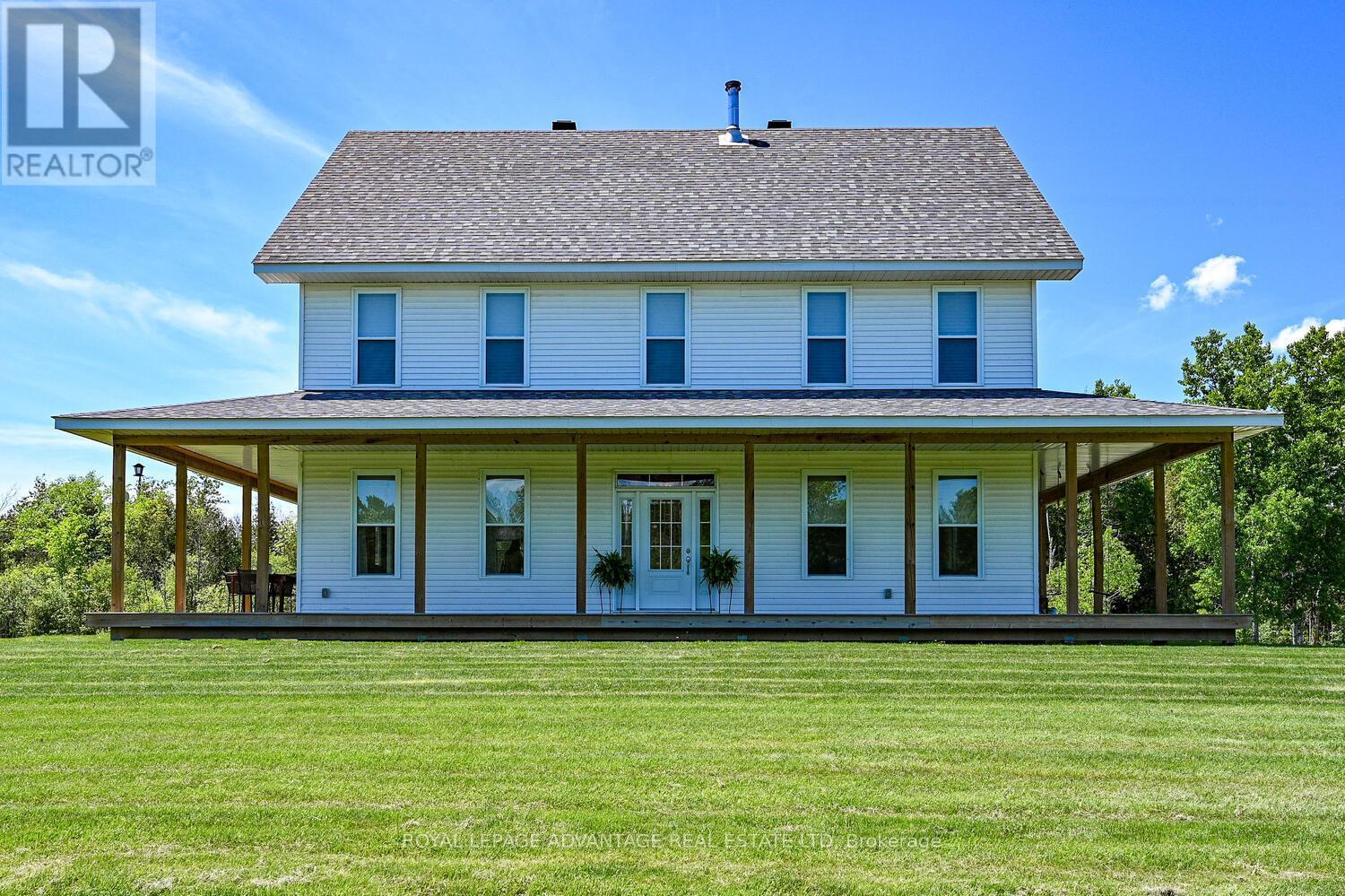 












455 CHURCHILL ROAD

,
Drummond/North Elmsley,




Ontario
K7A4S4

