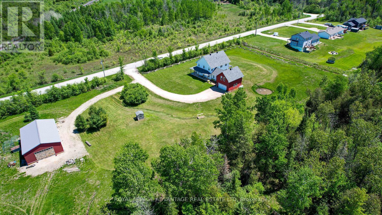 












455 CHURCHILL ROAD

,
Drummond/North Elmsley,




Ontario
K7A4S4

