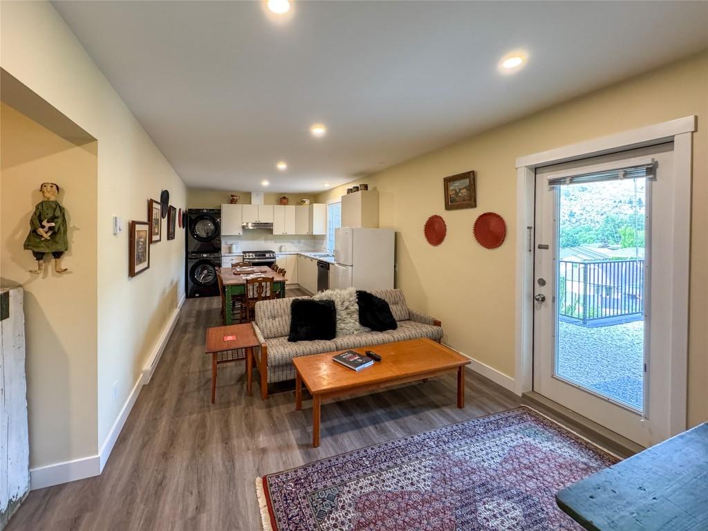 









6654


Bellevue

Drive,
Oliver,




BC
V0H 1T4

