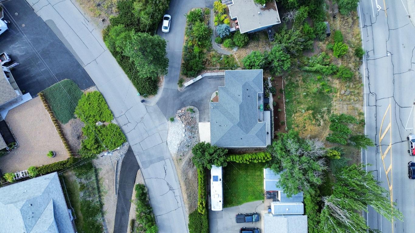 









6654


Bellevue

Drive,
Oliver,




BC
V0H 1T4

