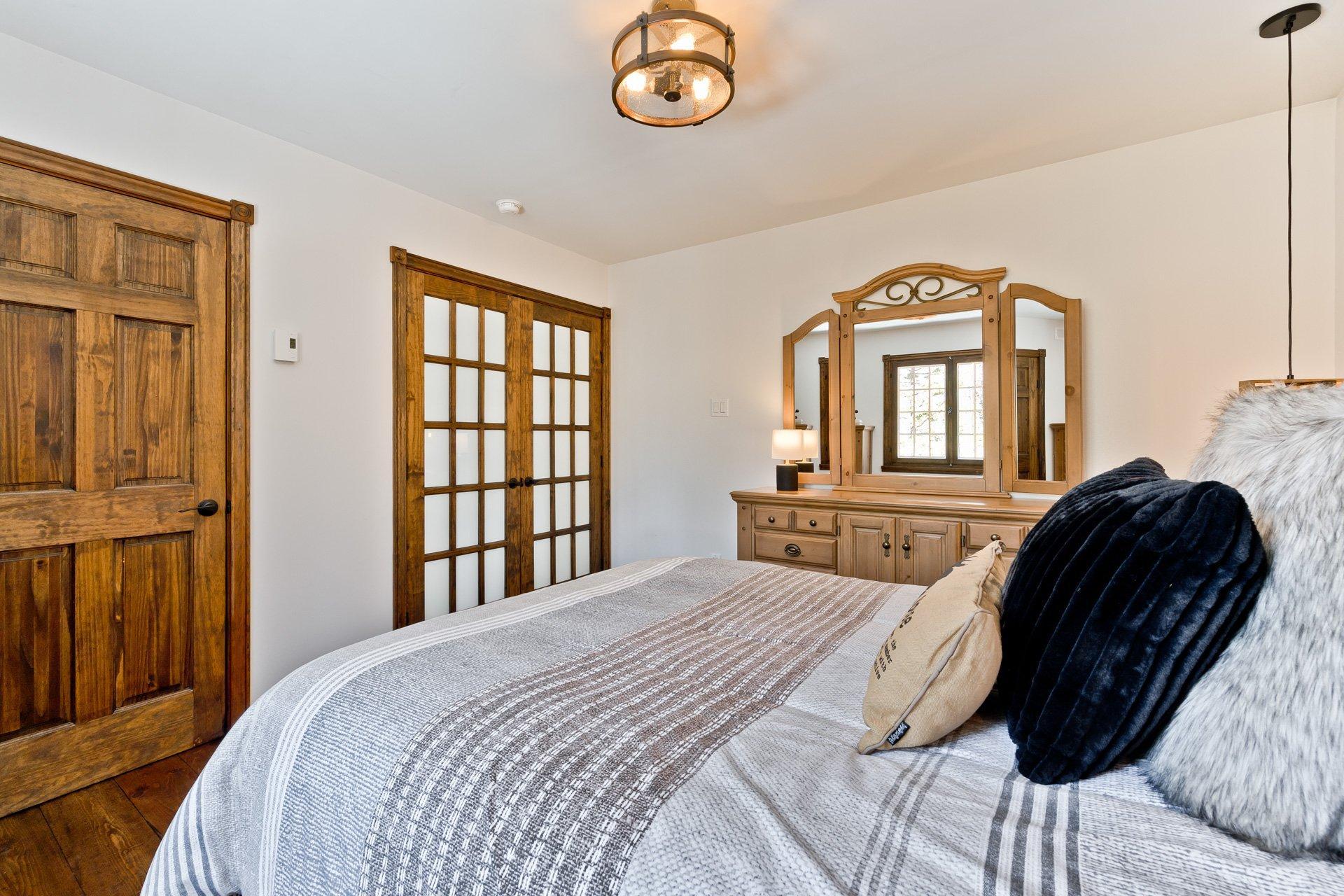 









171


Ch. Verdi

,
Saint-Étienne-de-Bolton,




QC
J0E2E0

