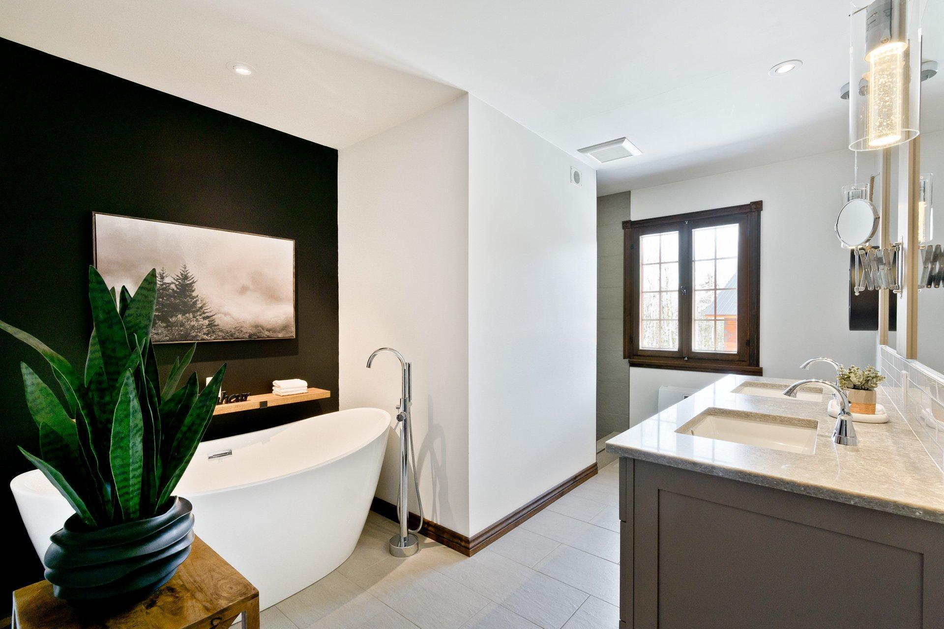 









171


Ch. Verdi

,
Saint-Étienne-de-Bolton,




QC
J0E2E0

