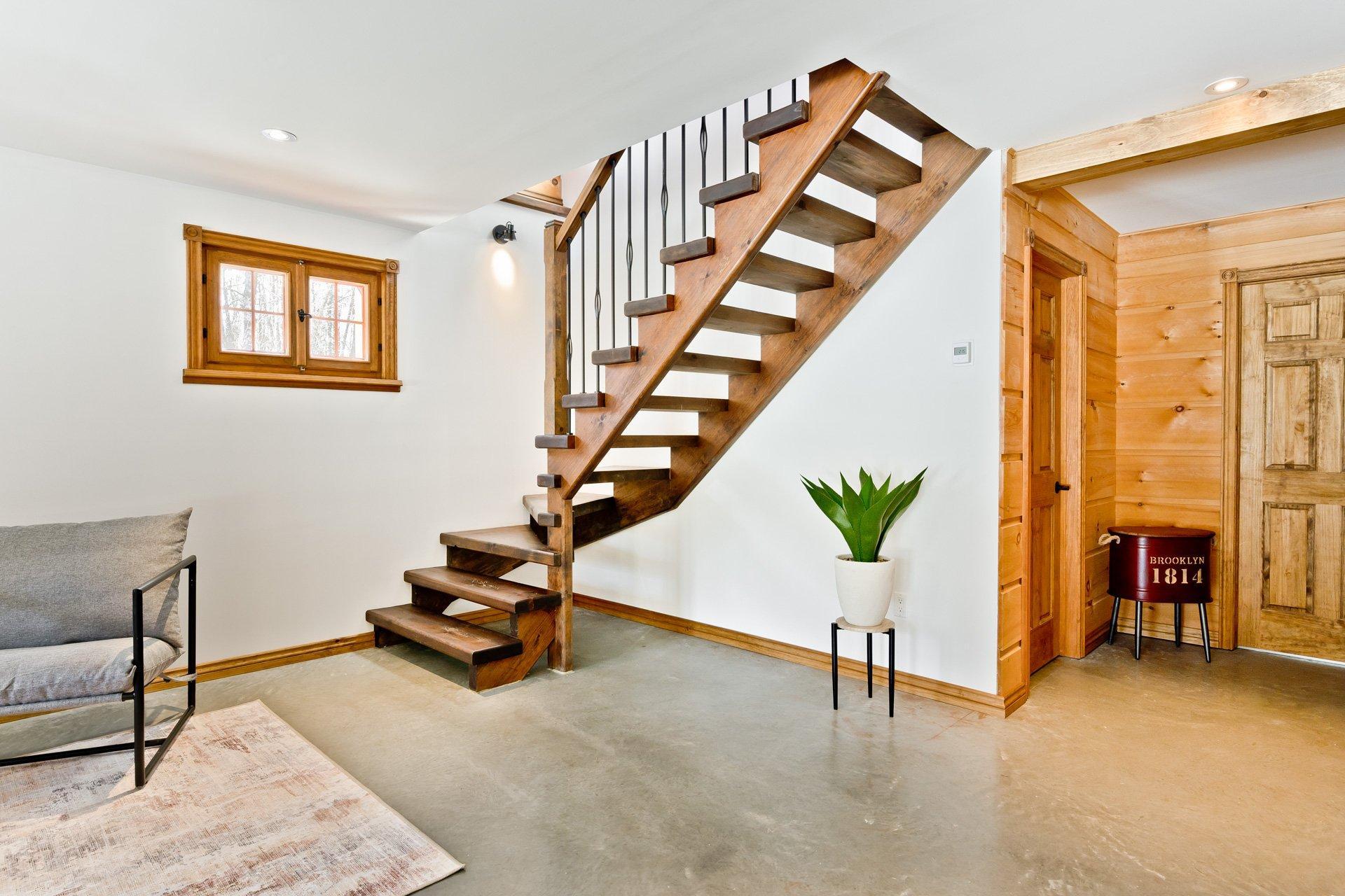 









171


Ch. Verdi

,
Saint-Étienne-de-Bolton,




QC
J0E2E0

