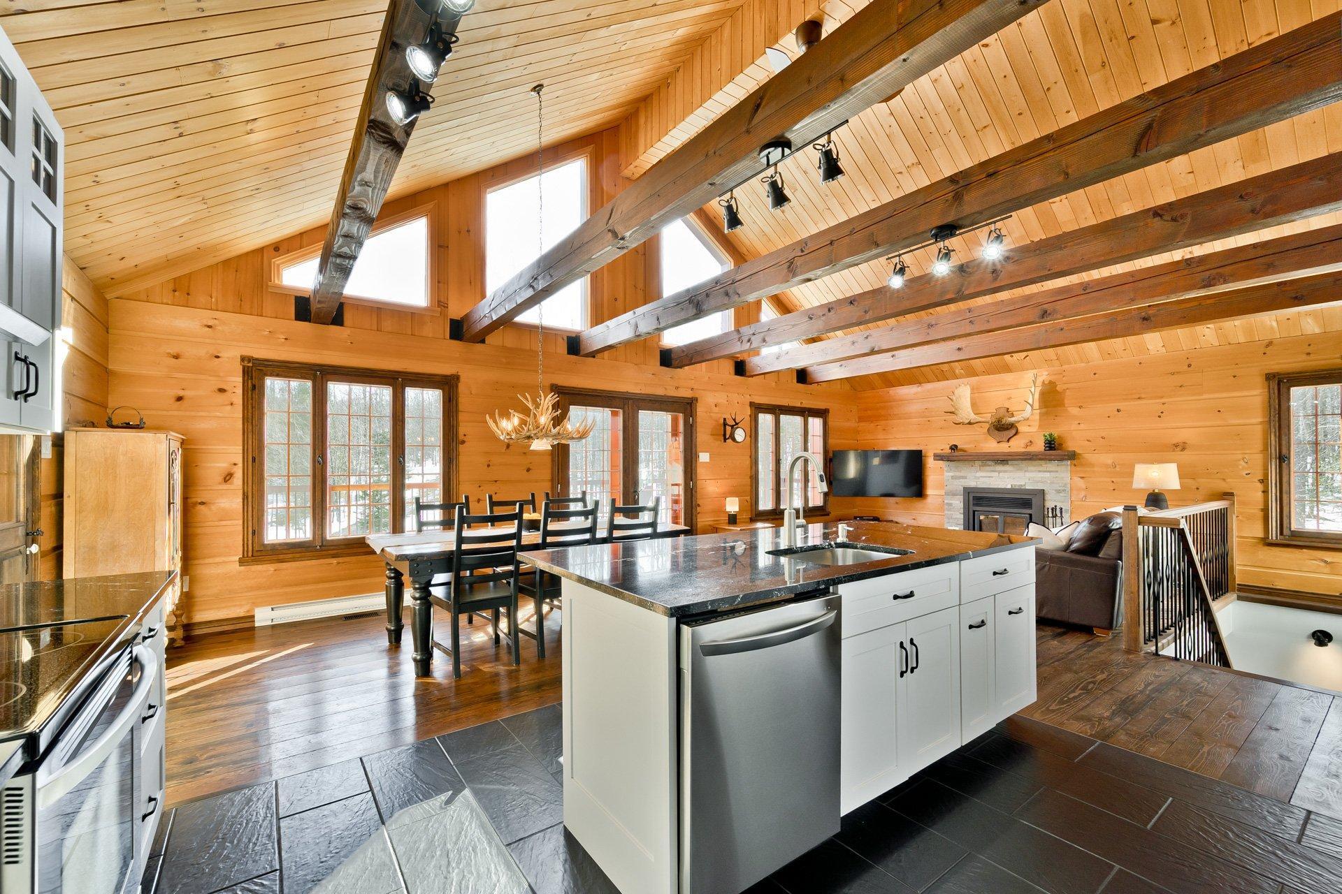 









171


Ch. Verdi

,
Saint-Étienne-de-Bolton,




QC
J0E2E0

