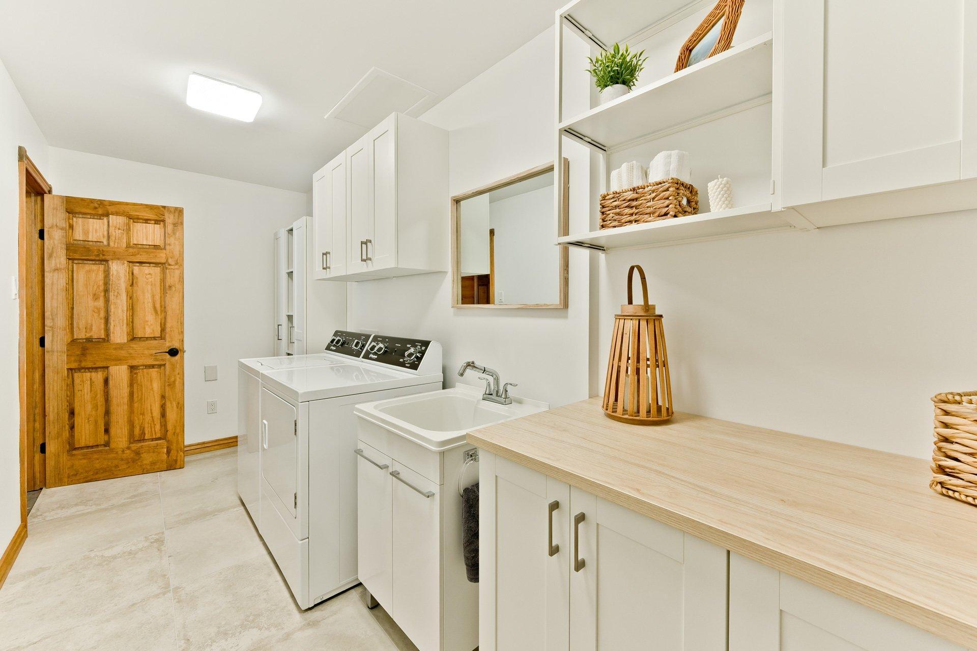 









171


Ch. Verdi

,
Saint-Étienne-de-Bolton,




QC
J0E2E0

