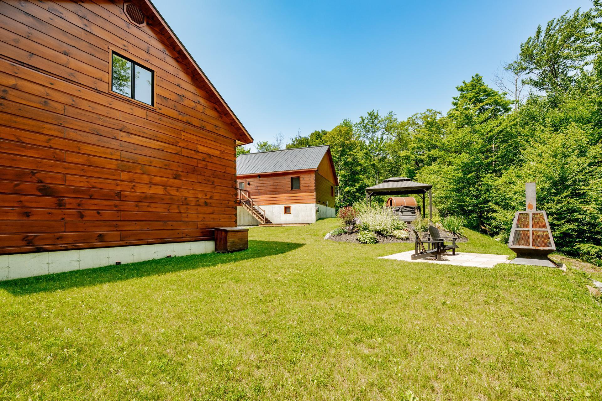 









171


Ch. Verdi

,
Saint-Étienne-de-Bolton,




QC
J0E2E0

