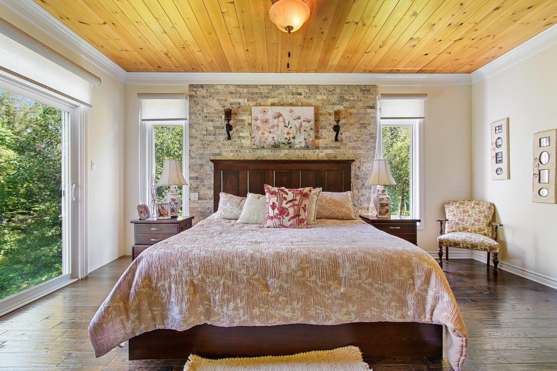 









287


Ch. Stephens

,
Otter Lake,




QC
J0X2P0

