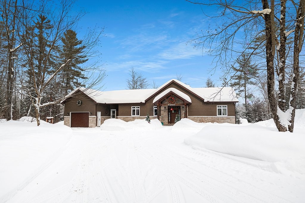 









287


Ch. Stephens

,
Otter Lake,




QC
J0X2P0

