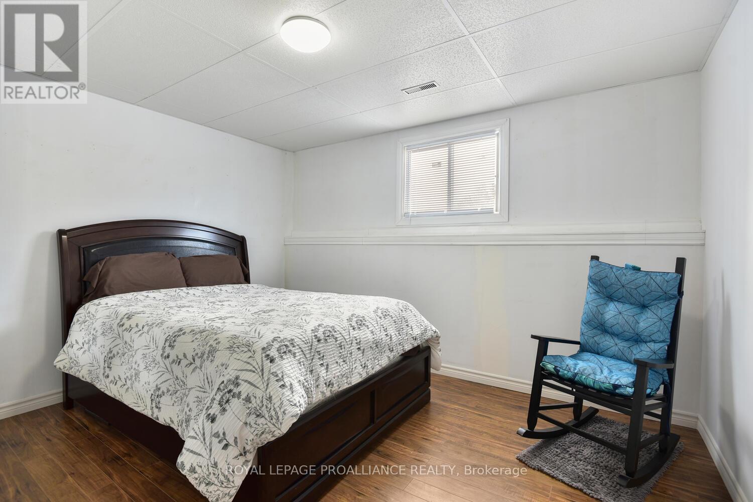 












11 JUDY PLACE

,
Edwardsburgh/Cardinal,




Ontario
K0E1E0

