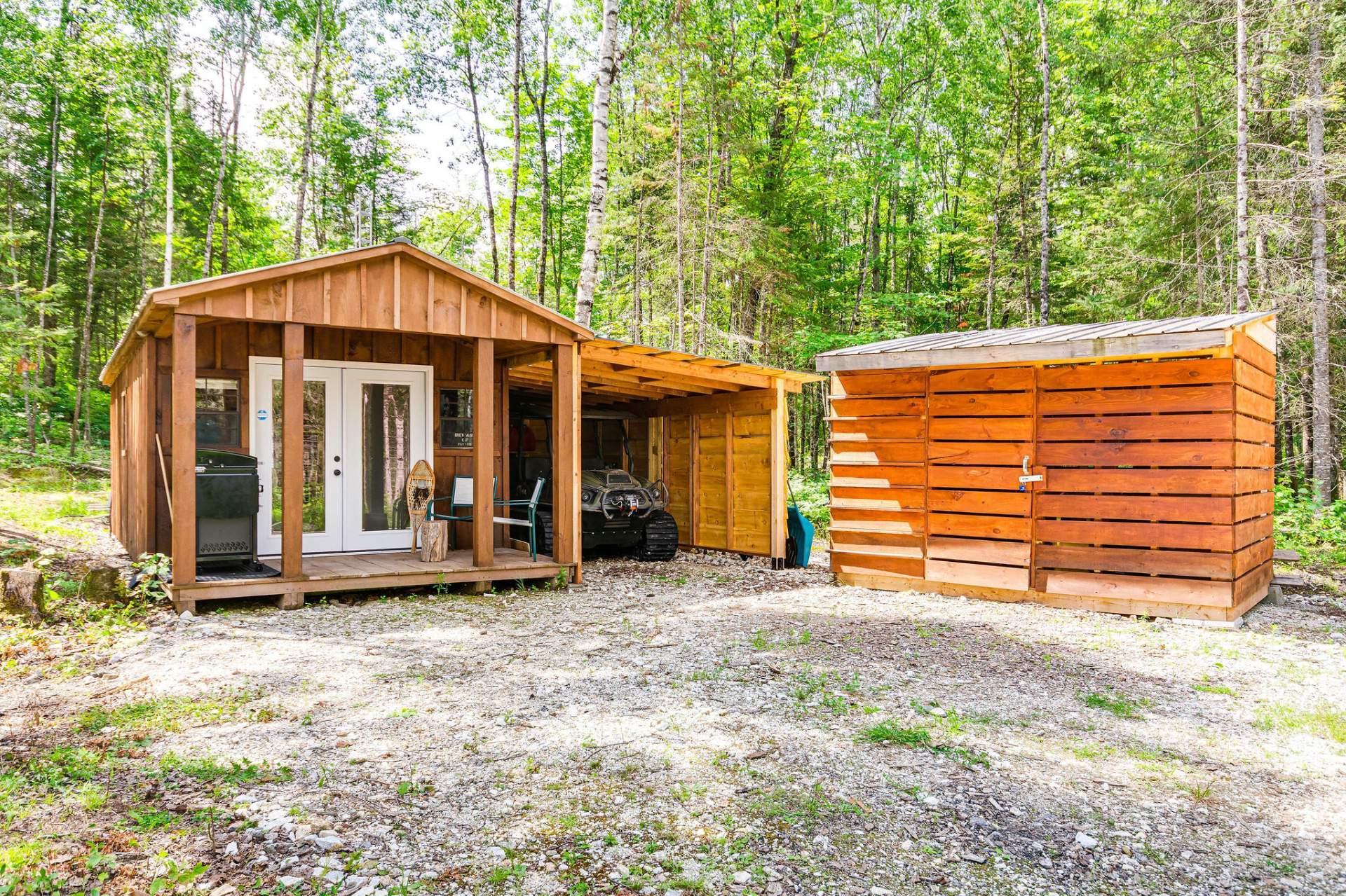 









846


Ch. Firobin

,
Alleyn-et-Cawood,




QC
J0X2A0

