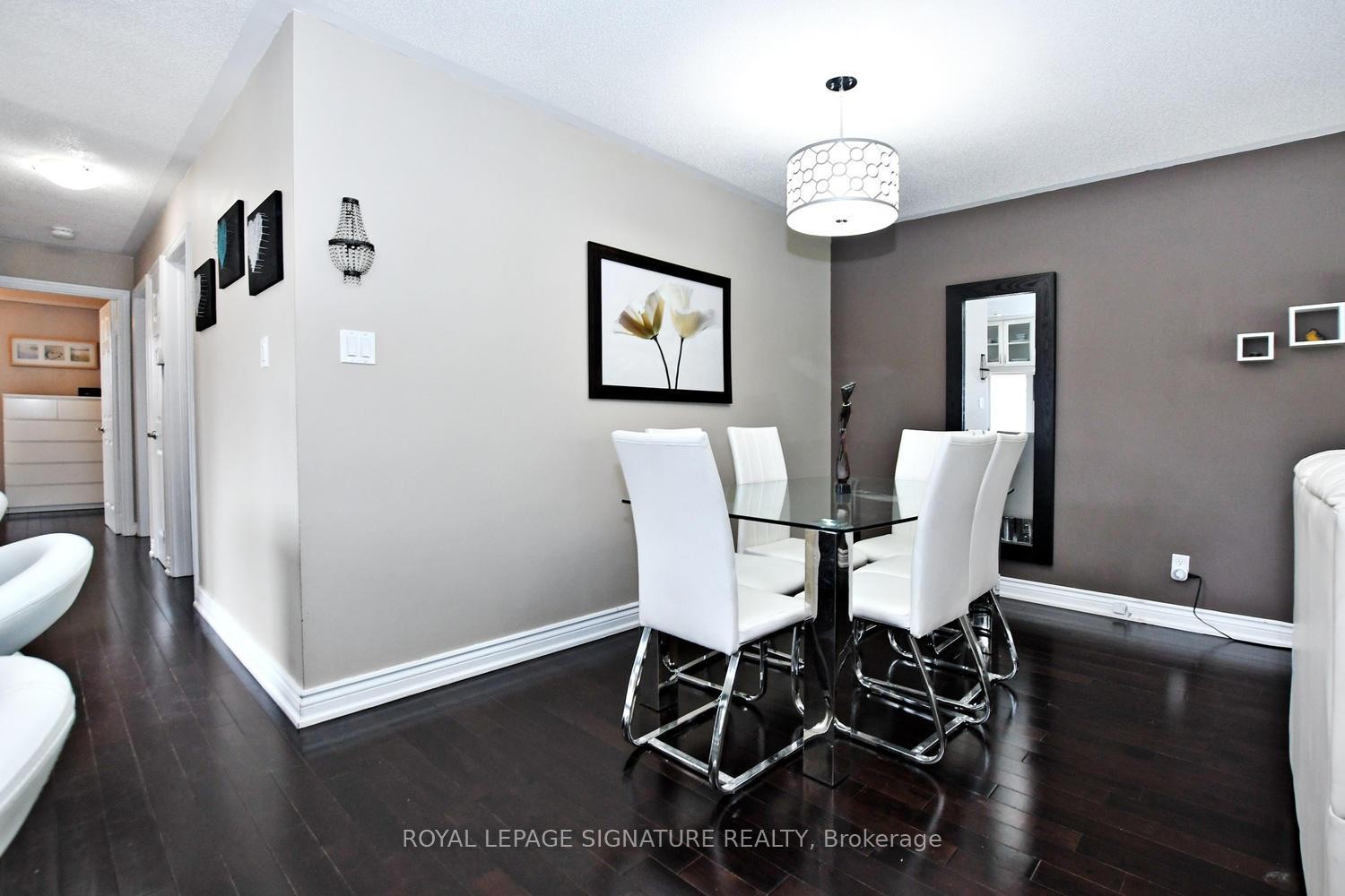 









63


Jasper

Drive, Main,
Aurora,




ON
L4G 3C1

