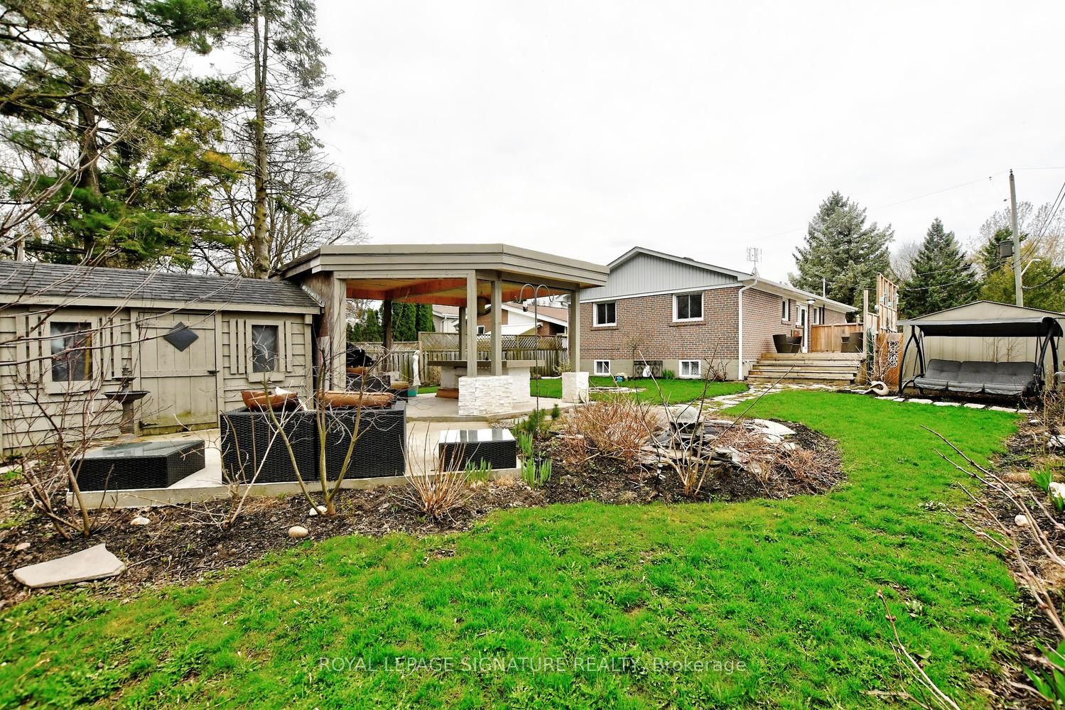 









63


Jasper

Drive, Main,
Aurora,




ON
L4G 3C1

