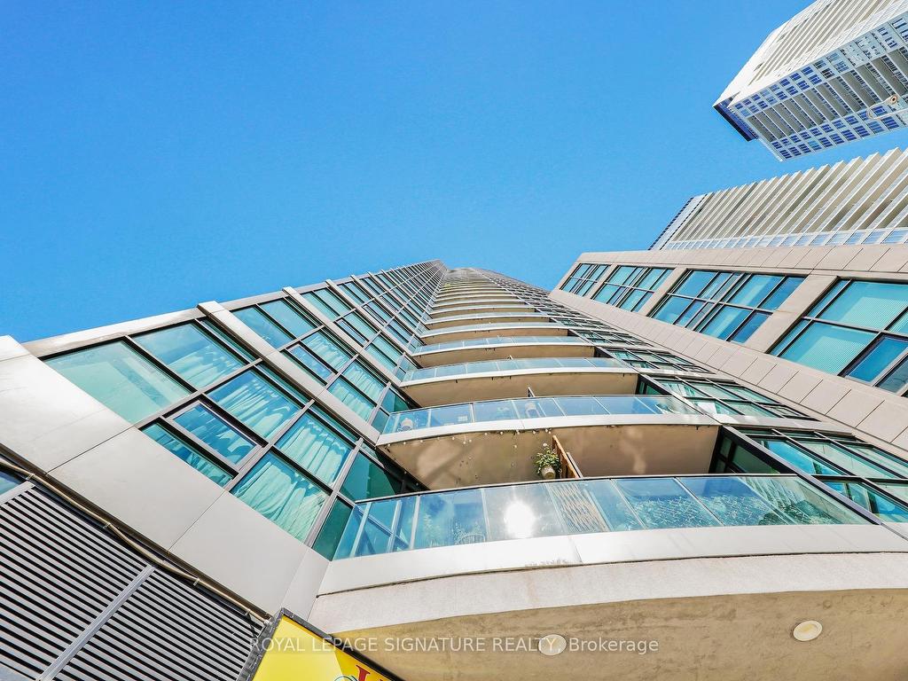 









600


Fleet

Street, 2405,
Toronto,




ON
M5V 1B7

