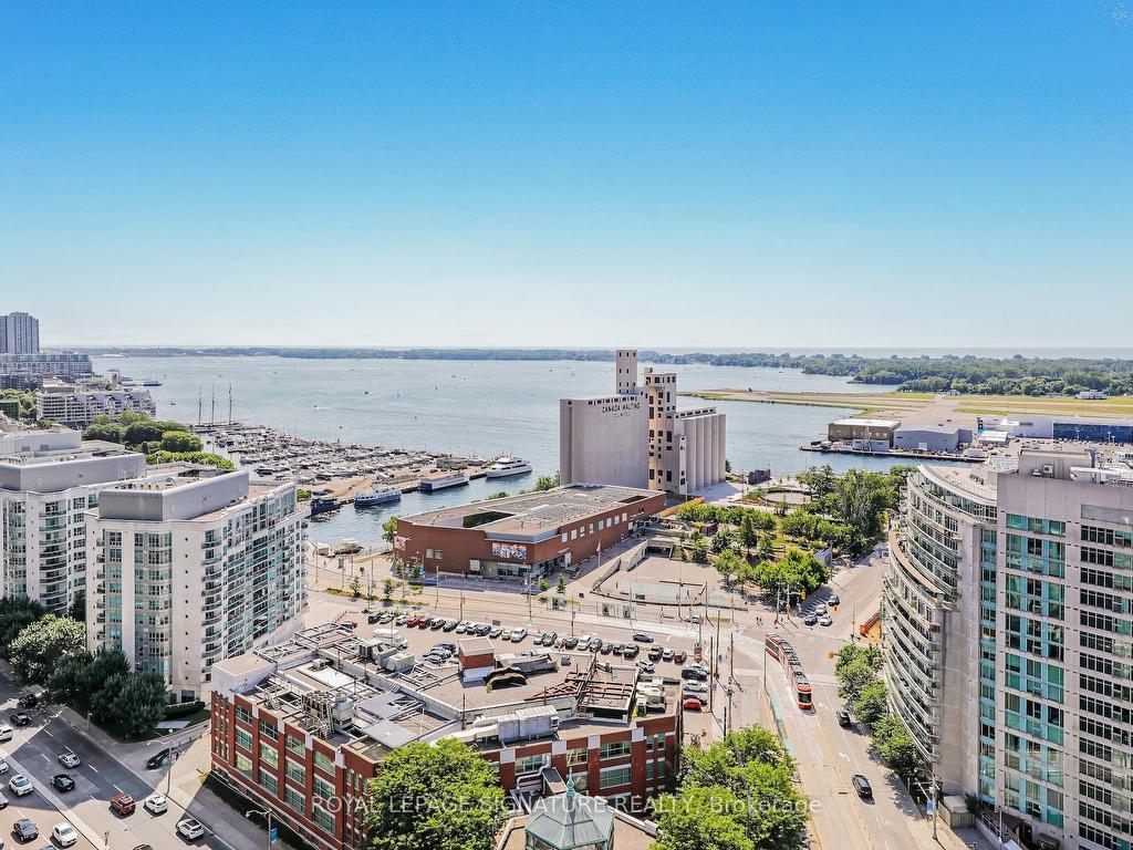 









600


Fleet

Street, 2405,
Toronto,




ON
M5V 1B7

