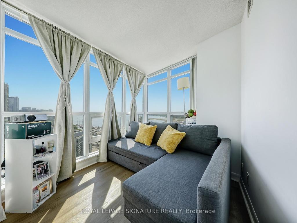 









600


Fleet

Street, 2405,
Toronto,




ON
M5V 1B7

