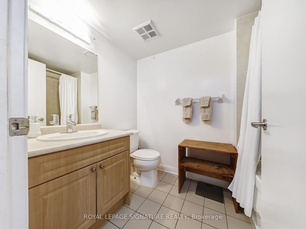 









600


Fleet

Street, 2405,
Toronto,




ON
M5V 1B7

