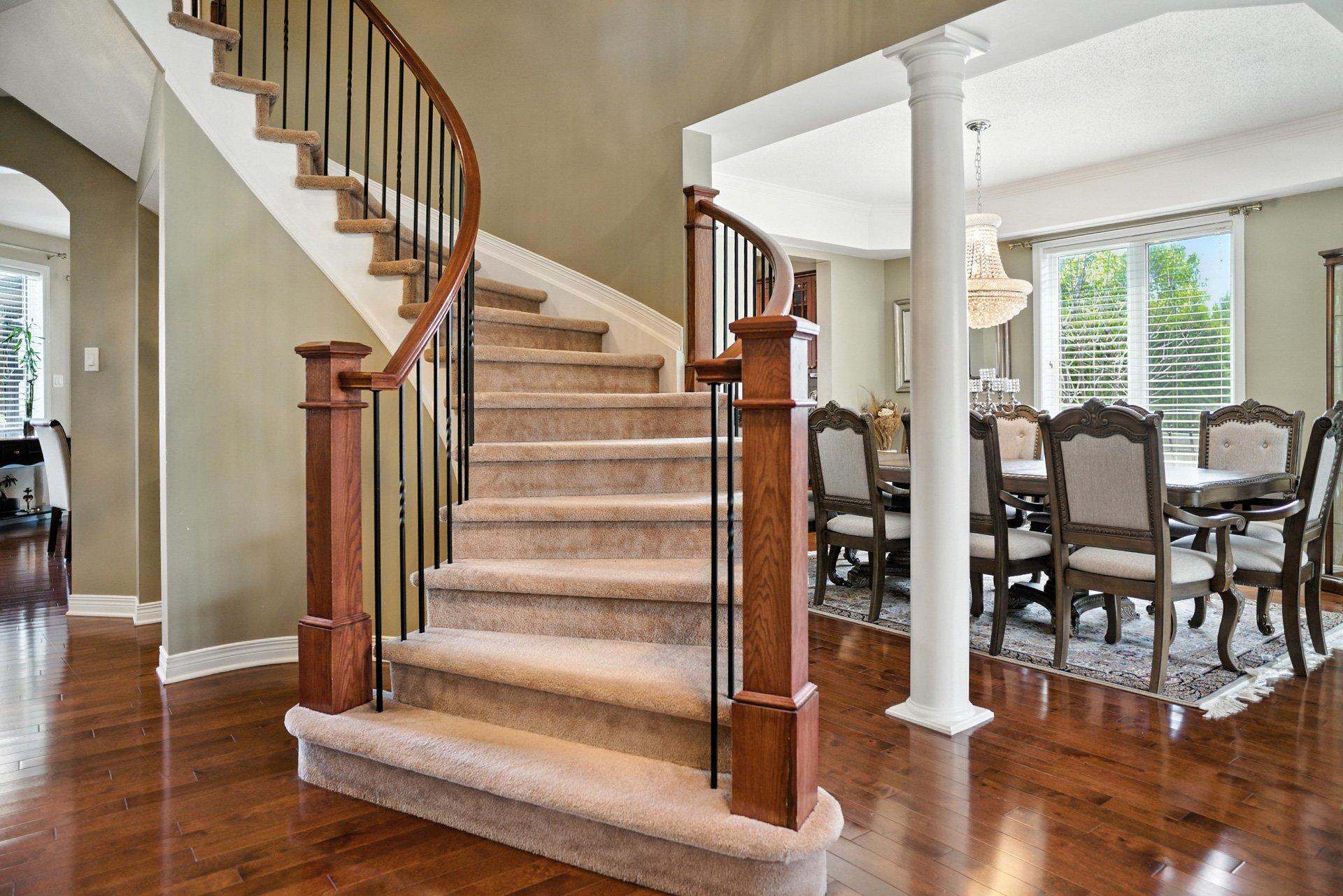 









87


Rue du Golf

,
Gatineau (Aylmer),




QC
J9J3V4

