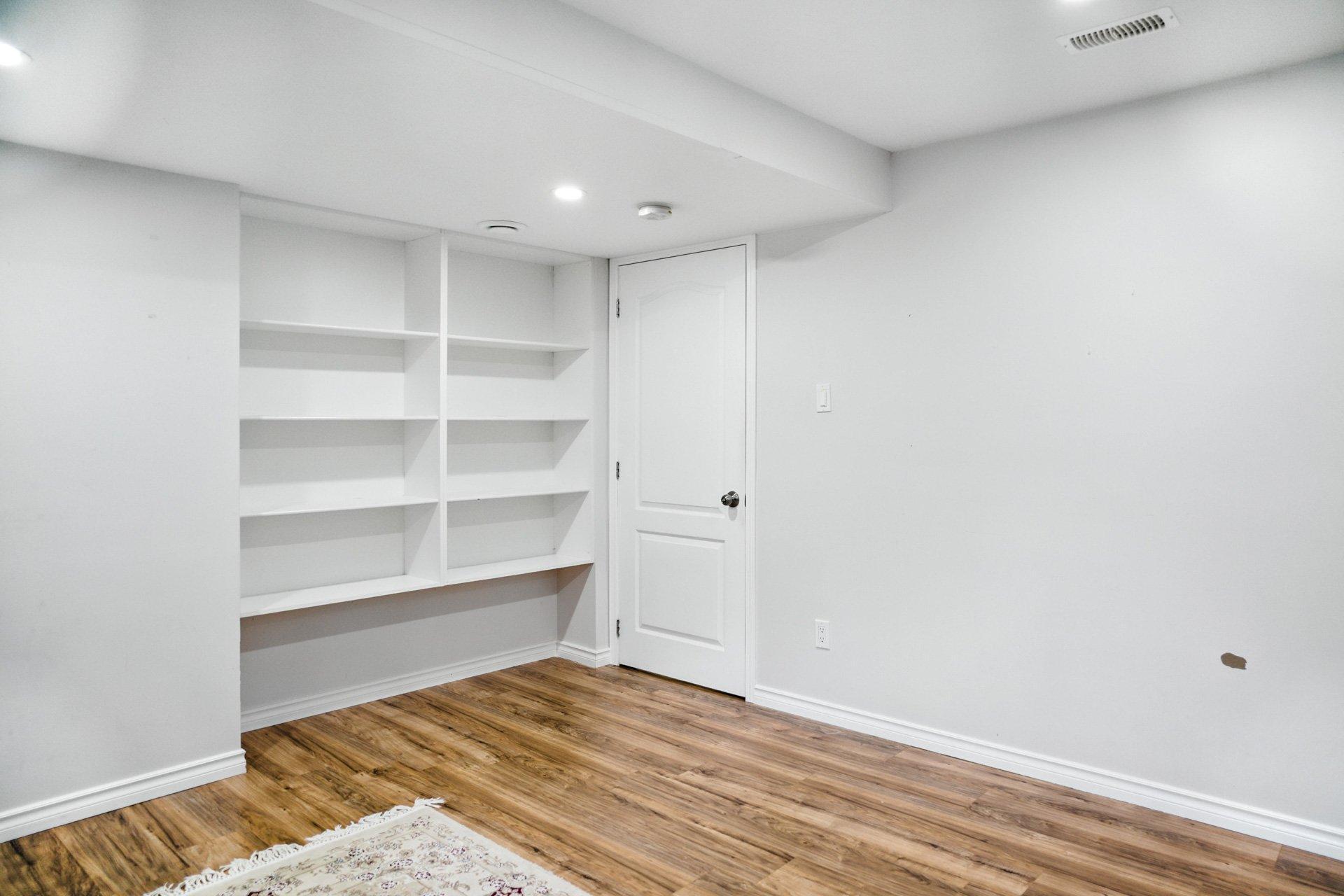 









87


Rue du Golf

,
Gatineau (Aylmer),




QC
J9J3V4

