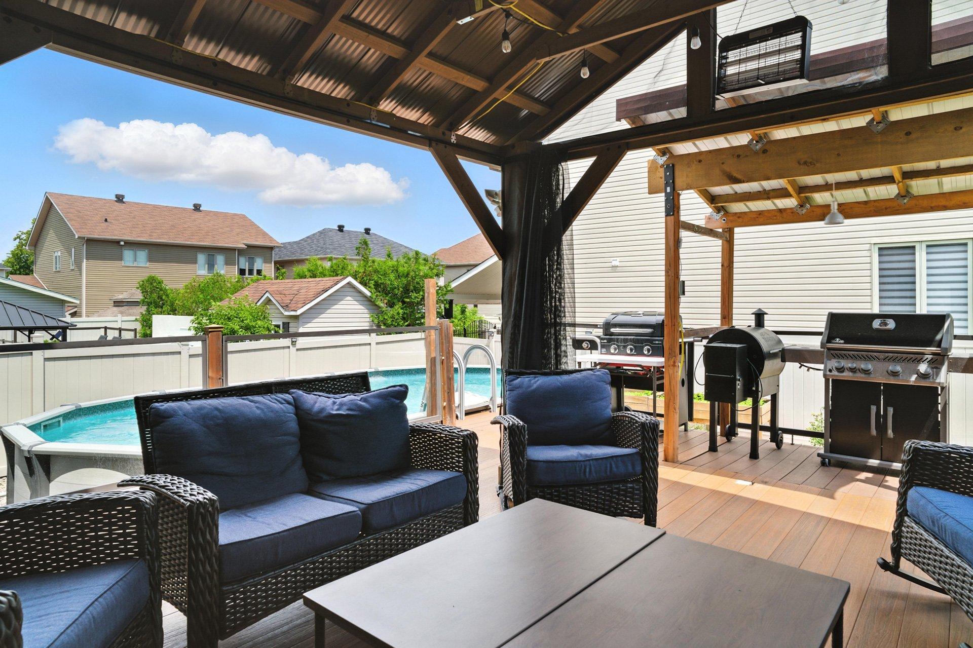 









87


Rue du Golf

,
Gatineau (Aylmer),




QC
J9J3V4

