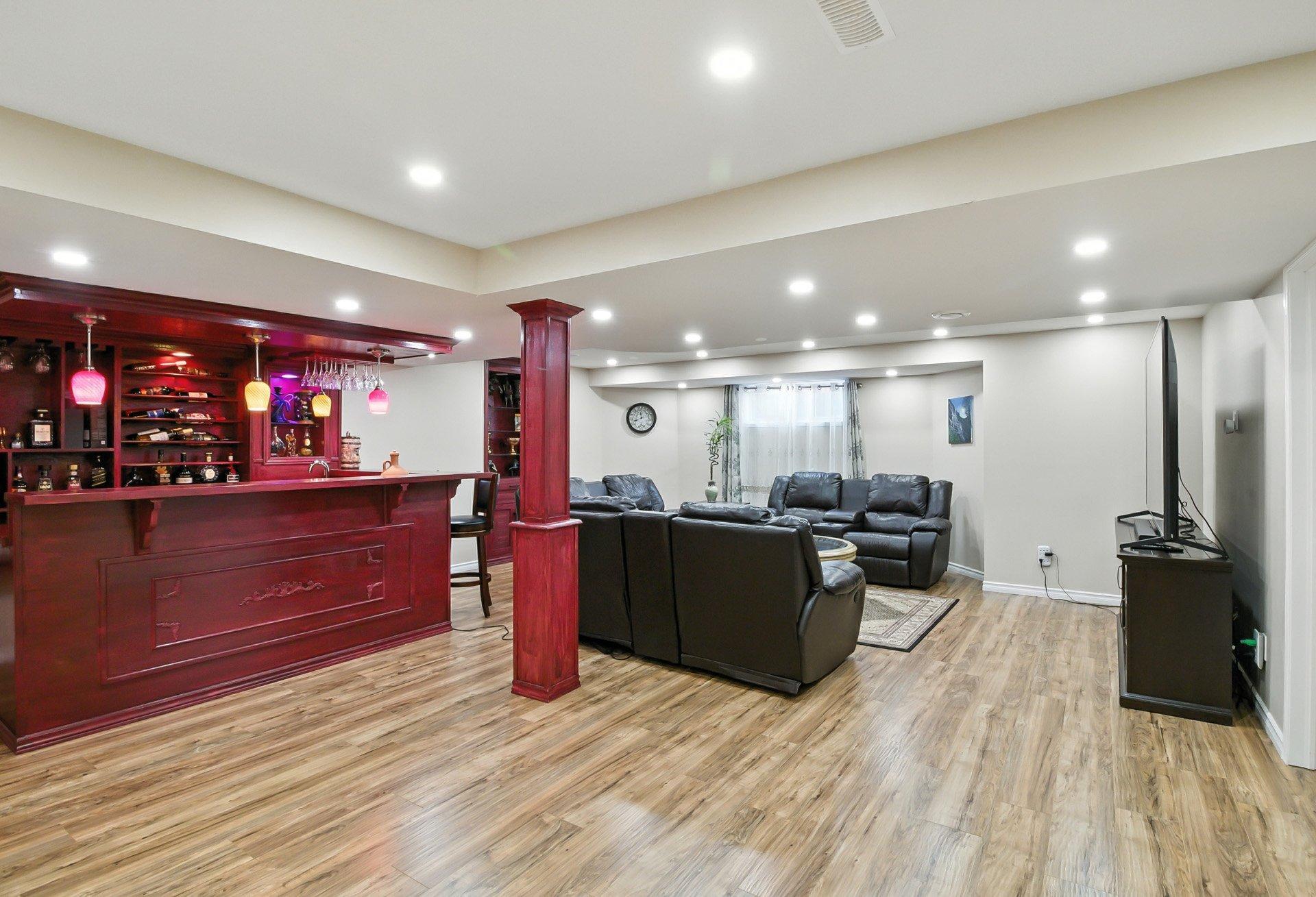 









87


Rue du Golf

,
Gatineau (Aylmer),




QC
J9J3V4

