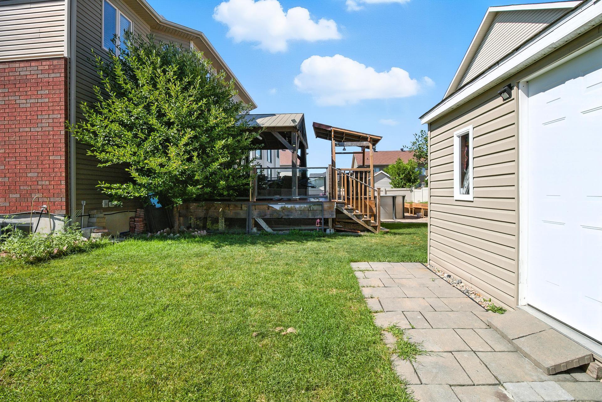









87


Rue du Golf

,
Gatineau (Aylmer),




QC
J9J3V4

