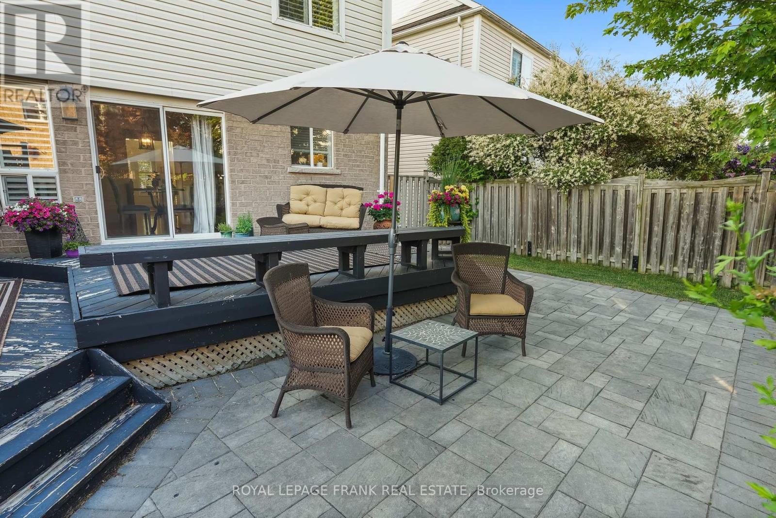 












9 HOLLOWAY DRIVE

,
Ajax (South East),




Ontario
L1Z1M5

