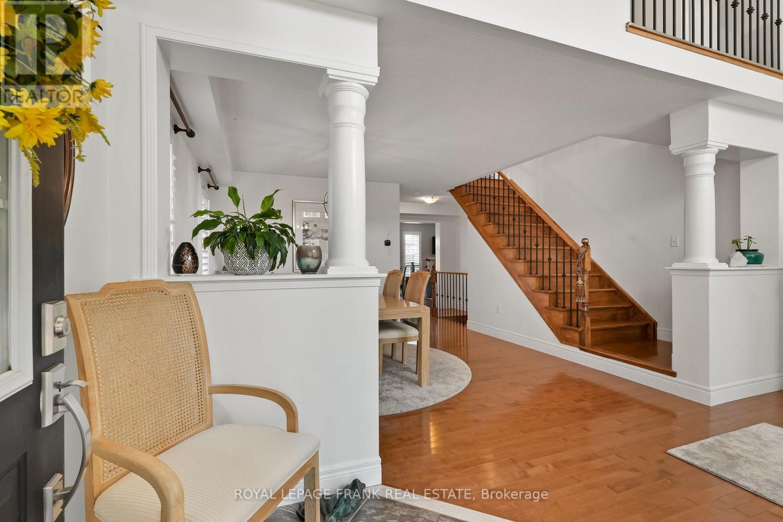 












9 HOLLOWAY DRIVE

,
Ajax (South East),




Ontario
L1Z1M5

