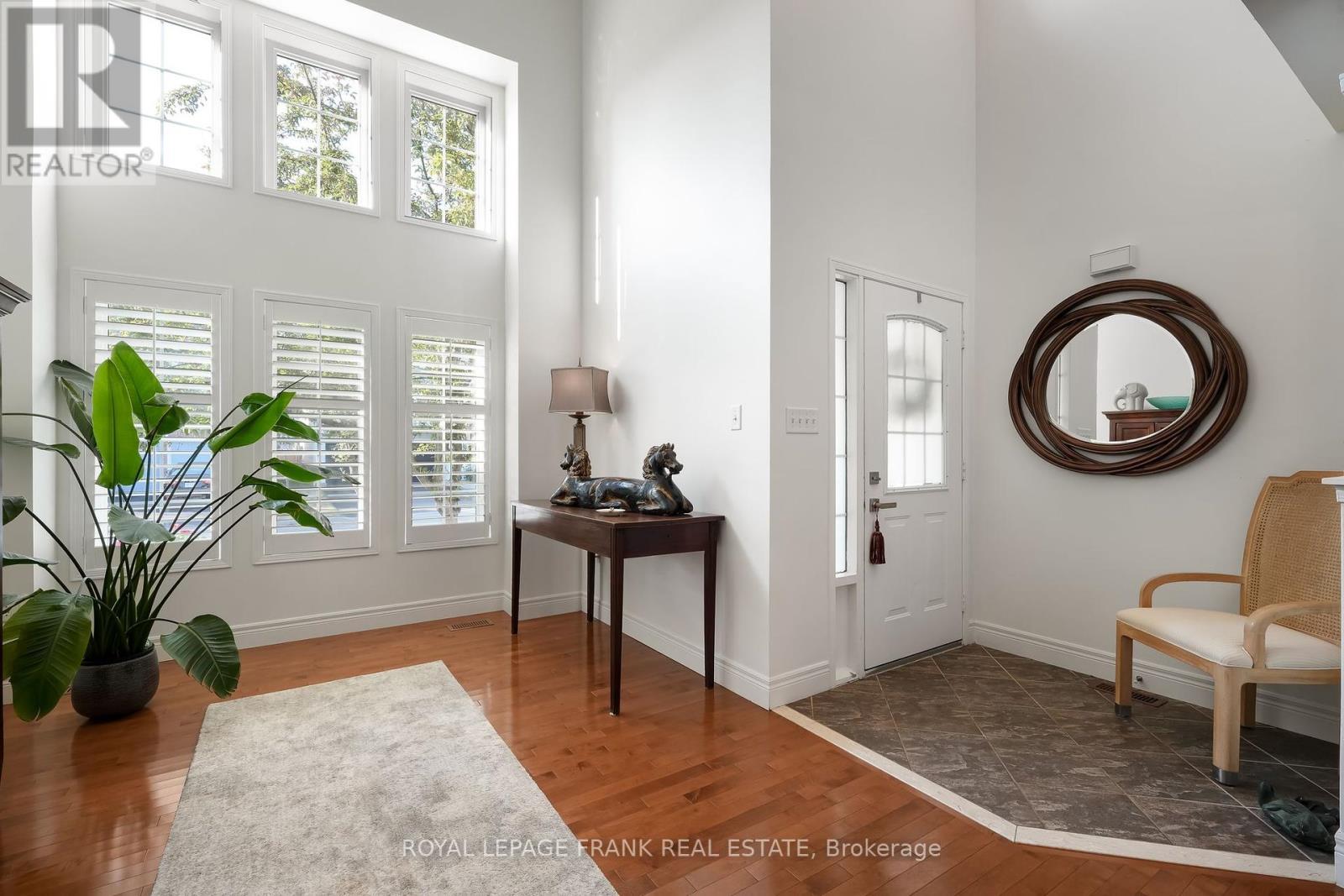












9 HOLLOWAY DRIVE

,
Ajax (South East),




Ontario
L1Z1M5

