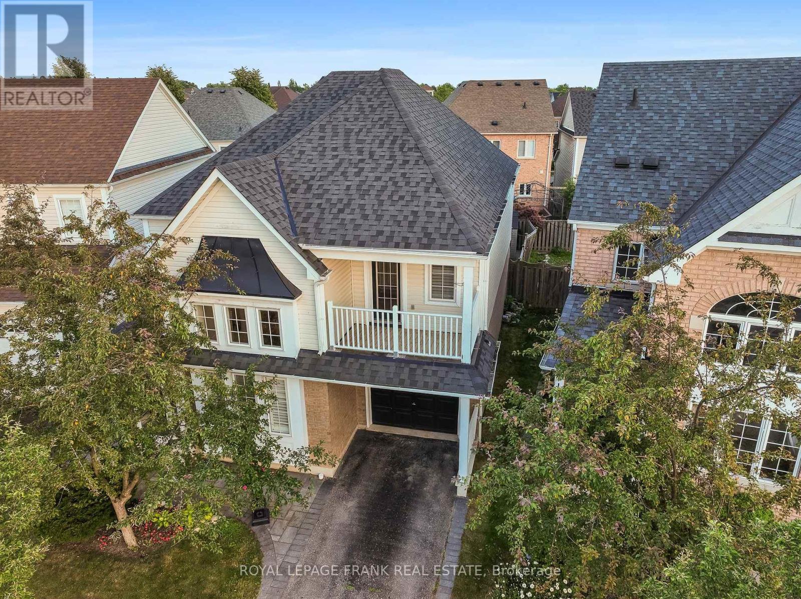 












9 HOLLOWAY DRIVE

,
Ajax (South East),




Ontario
L1Z1M5

