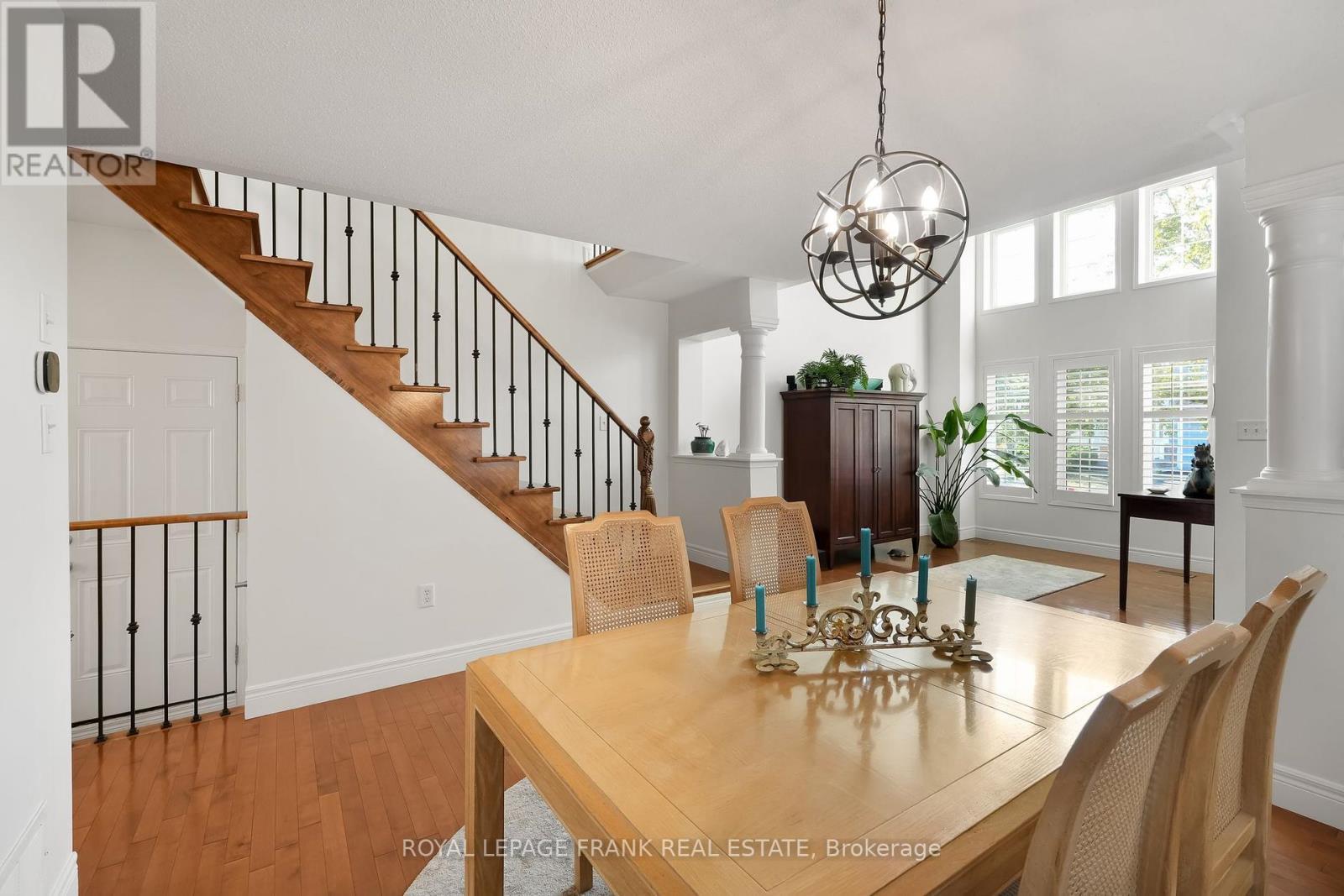 












9 HOLLOWAY DRIVE

,
Ajax (South East),




Ontario
L1Z1M5

