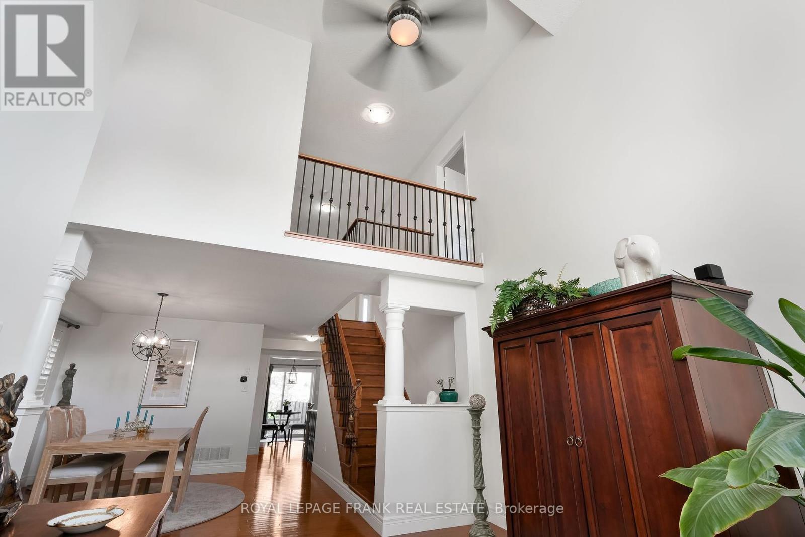 












9 HOLLOWAY DRIVE

,
Ajax (South East),




Ontario
L1Z1M5

