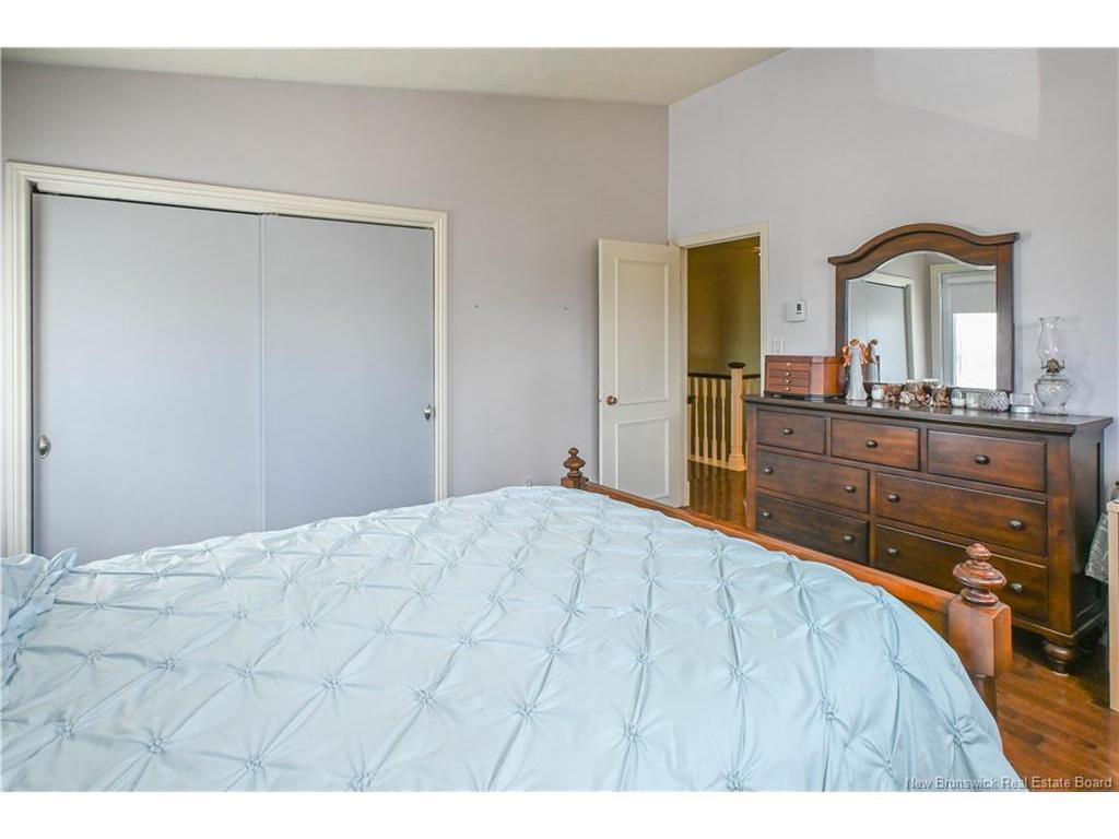 









1726


335

RTE,
Saint-Simon,




NB
E8P 2B5

