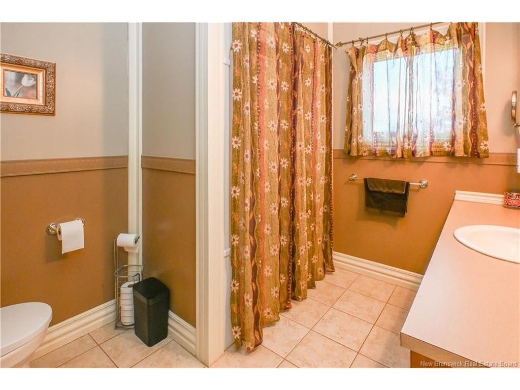 









1726


335

RTE,
Saint-Simon,




NB
E8P 2B5

