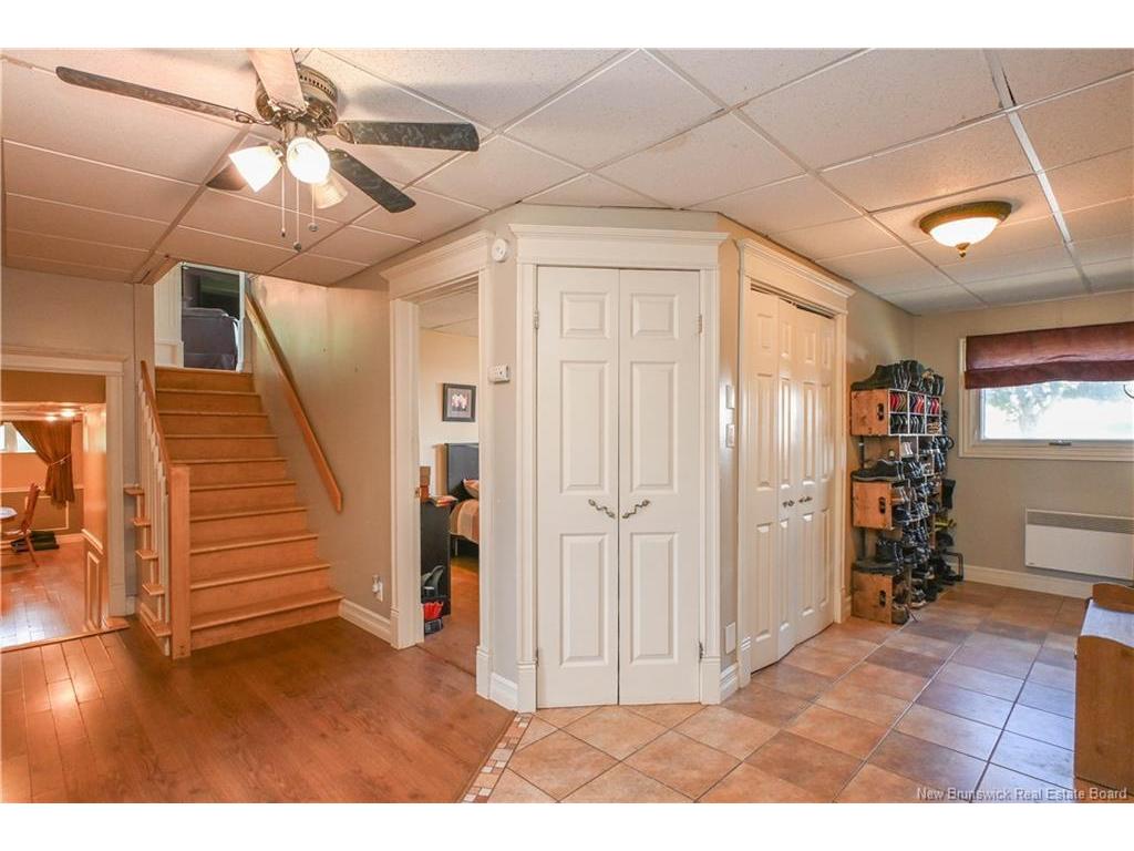 









1726


335

RTE,
Saint-Simon,




NB
E8P 2B5


