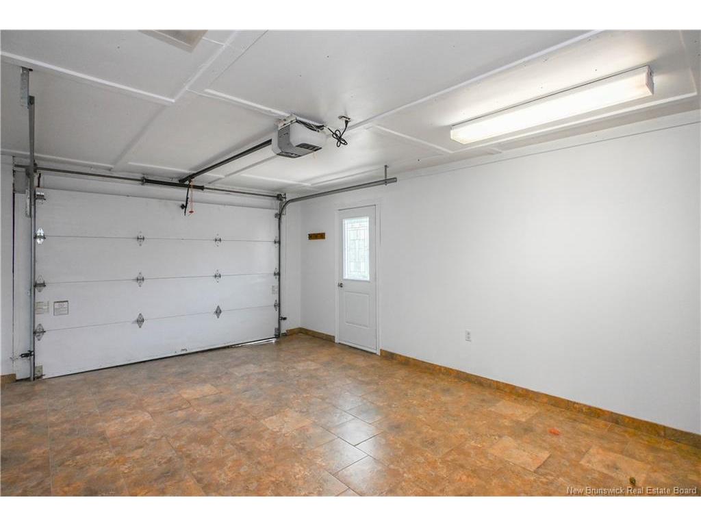 









1726


335

RTE,
Saint-Simon,




NB
E8P 2B5

